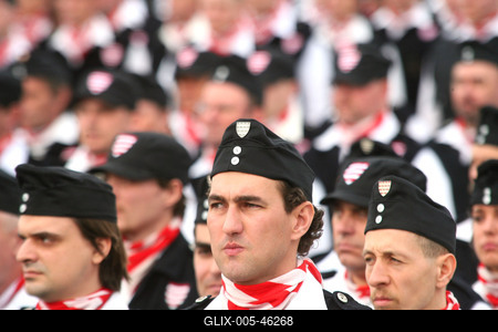 Új tagokkal bővült a Magyar Gárda-stock-foto