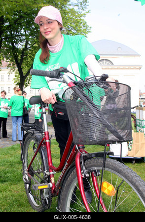 Kritikus tömeg-stock-foto