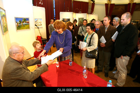 Rajzok és írások – Makovecz Imre könyvbemutatója-stock-foto