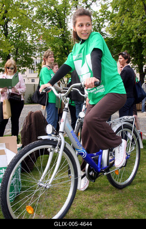 Kritikus tömeg-stock-foto