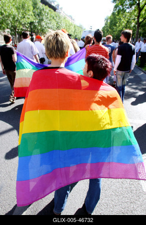 Megdobálták és szidalmazták a melegeket-stock-foto