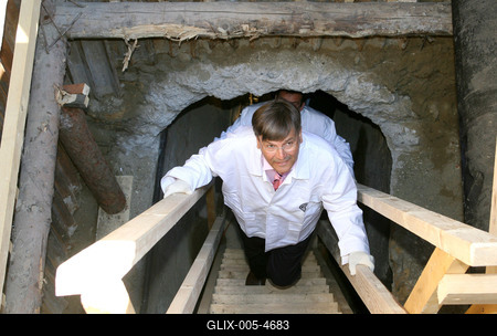 Demszky a csőben-stock-foto