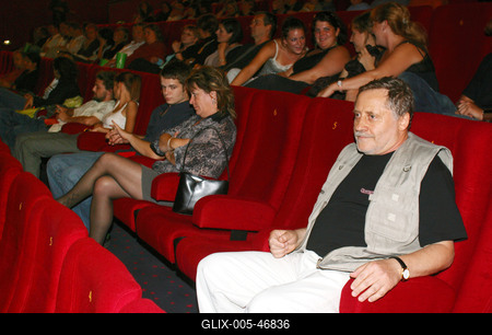 Őfelsége pincére voltam - díszbemutató-stock-foto