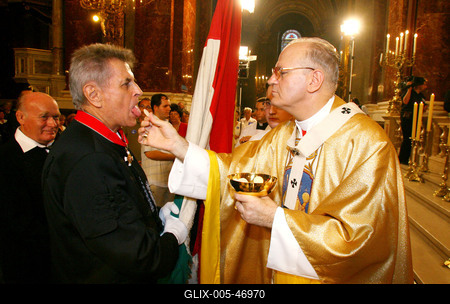 Szentmise a Szent István bazilikában-stock-foto