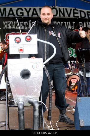 Molotovval ünnepelt a Magyar Önvédelmi Mozgalom-stock-foto