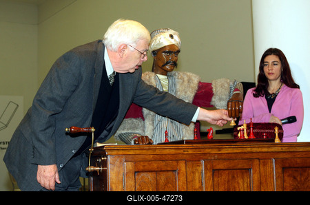 Kempelen Farkas sakkautomatája a Műcsarnokban-stock-foto