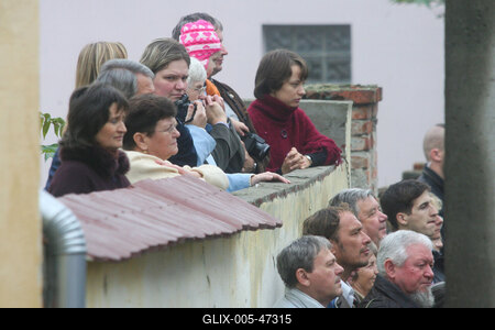 Felavatták a nagytétényi Országzászlót-stock-foto