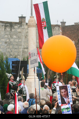 Felavatták a nagytétényi Országzászlót-stock-foto