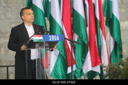 Felavatták a nagytétényi Országzászlót-stock-foto