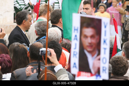 Felavatták a nagytétényi Országzászlót-stock-foto