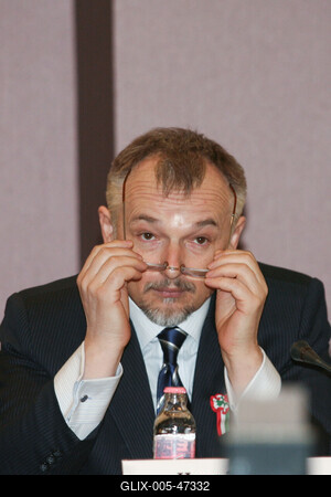 Magyar vállalkozók fogtak össze Overdose érdekében-stock-foto