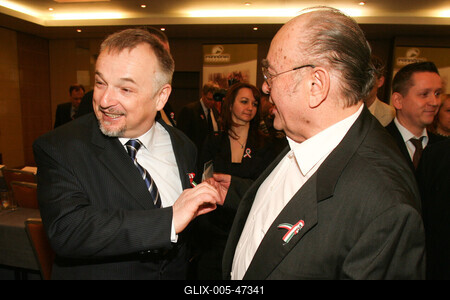 Magyar vállalkozók fogtak össze Overdose érdekében-stock-foto