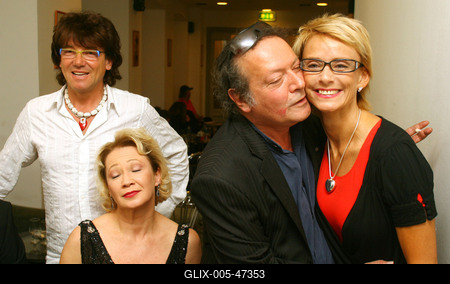 Művészek az állatokért a Tháliában-stock-foto