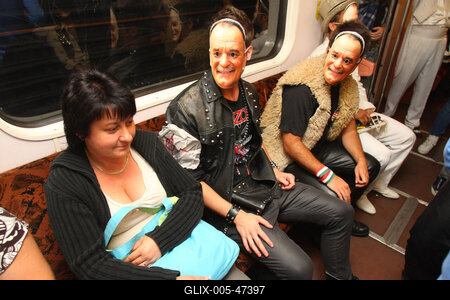 Nagy Ferók a metróban-stock-foto