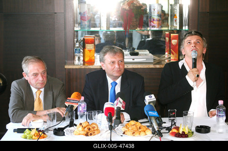 Átadás-átvétel a Nemzeti Színház élén-stock-foto