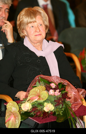 Rejtő Ildikó átvette a nemzet sportolója címet-stock-foto