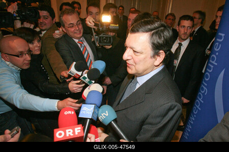 Az Európai Néppárt budapesti gyűlése-stock-foto