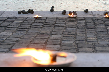 A holokausztra emlékeztek-stock-foto