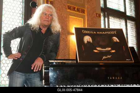 Omega Rhapsody lemezbemutató-stock-foto