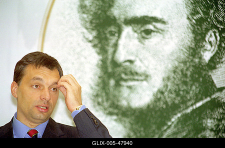 A Széchenyi Terv pályázatának eredményhírdetése-stock-foto