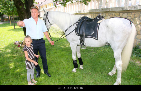 Javában próbálnak a Hagyományok házában-stock-foto