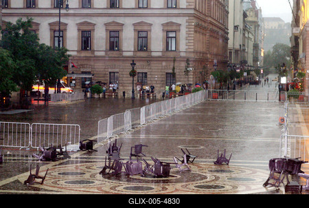 Vihar augusztus 20-án-stock-foto