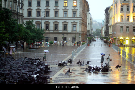 Vihar augusztus 20-án-stock-foto