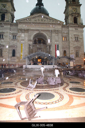 Vihar augusztus 20-án-stock-foto