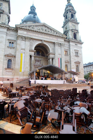 Vihar augusztus 20-án-stock-foto