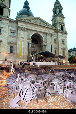 Vihar augusztus 20-án-stock-foto