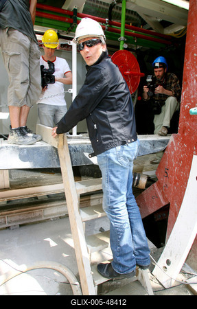 Fúrópajzs keresztelő az Etele téren-stock-foto