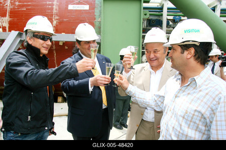 Fúrópajzs keresztelő az Etele téren-stock-foto