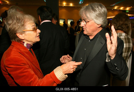 Bemutatták az Este c. filmet-stock-foto