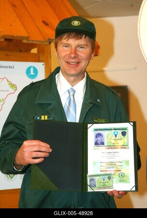 Fodor Gábort tiszteletbeli természetvédelmi őrré avatták-stock-foto