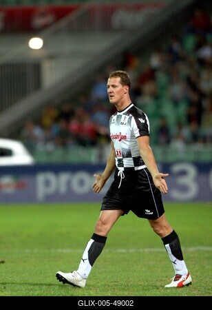 A pilóták nyerték a jótékonysági labdarúgó-mérkőzést-stock-foto