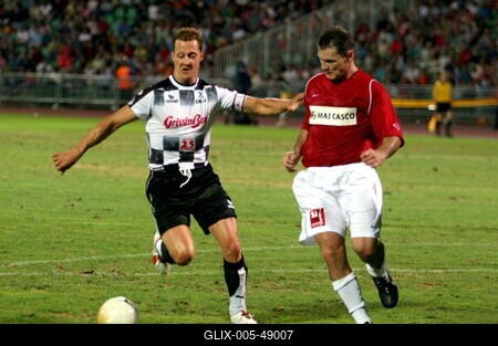 A pilóták nyerték a jótékonysági labdarúgó-mérkőzést-stock-foto