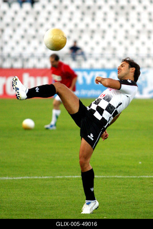 A pilóták nyerték a jótékonysági labdarúgó-mérkőzést-stock-foto