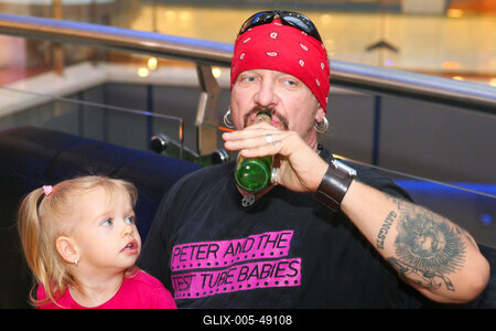 Megjelent a Kartel új albuma-stock-foto