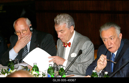 Világpolitikai Fórum Budapesten-stock-foto