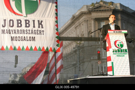 A Jobbik a Deák téren ünnepel-stock-foto