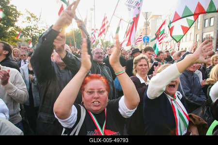 A Jobbik a Deák téren ünnepel-stock-foto