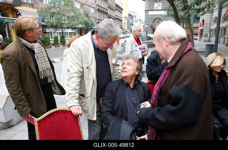 Felavatták a Halhatatlanok sétányát-stock-foto