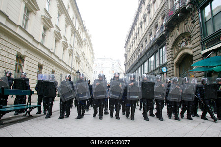 Hídblokád és tüntetés a belvárosban-stock-foto