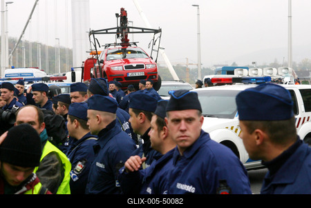Hídblokád és tüntetés a belvárosban-stock-foto