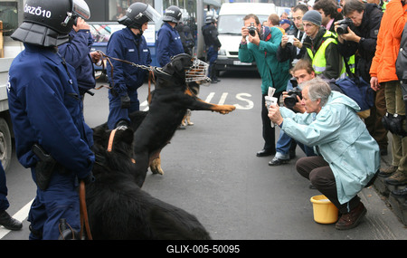 Hídblokád és tüntetés a belvárosban-stock-foto