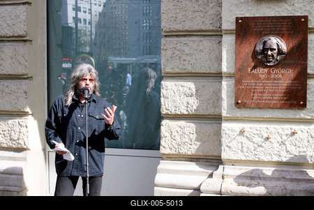 Faludy György emléktábla-stock-foto