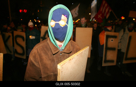 Illegális demonstráció Budapesten-stock-foto