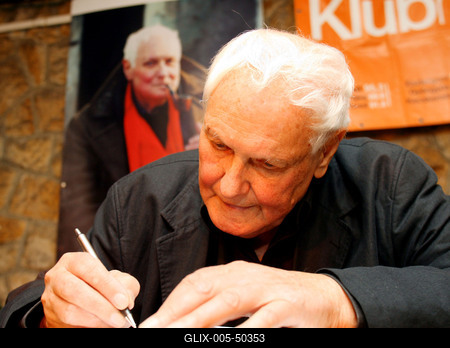 85 éves Jancsó Miklós-stock-foto