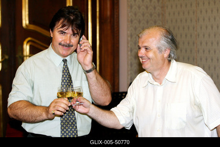 Maksa Zoltán kapta a Karinthy-emlékgyűrűt-stock-foto