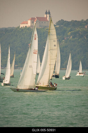 Kékszalag vitorlásverseny-stock-foto